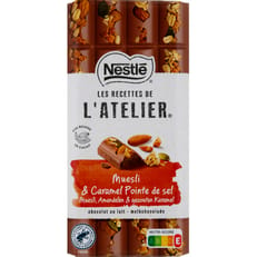 Nestlé Les Recettes de l'Atelier Chocolat au lait muesli amandes et caramel  salé