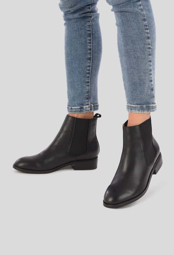 last-odd-image de Chelsea boots en cuir